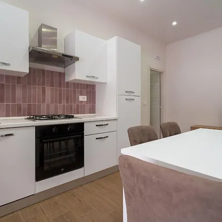 Apartment Casa Degli Oleandri
